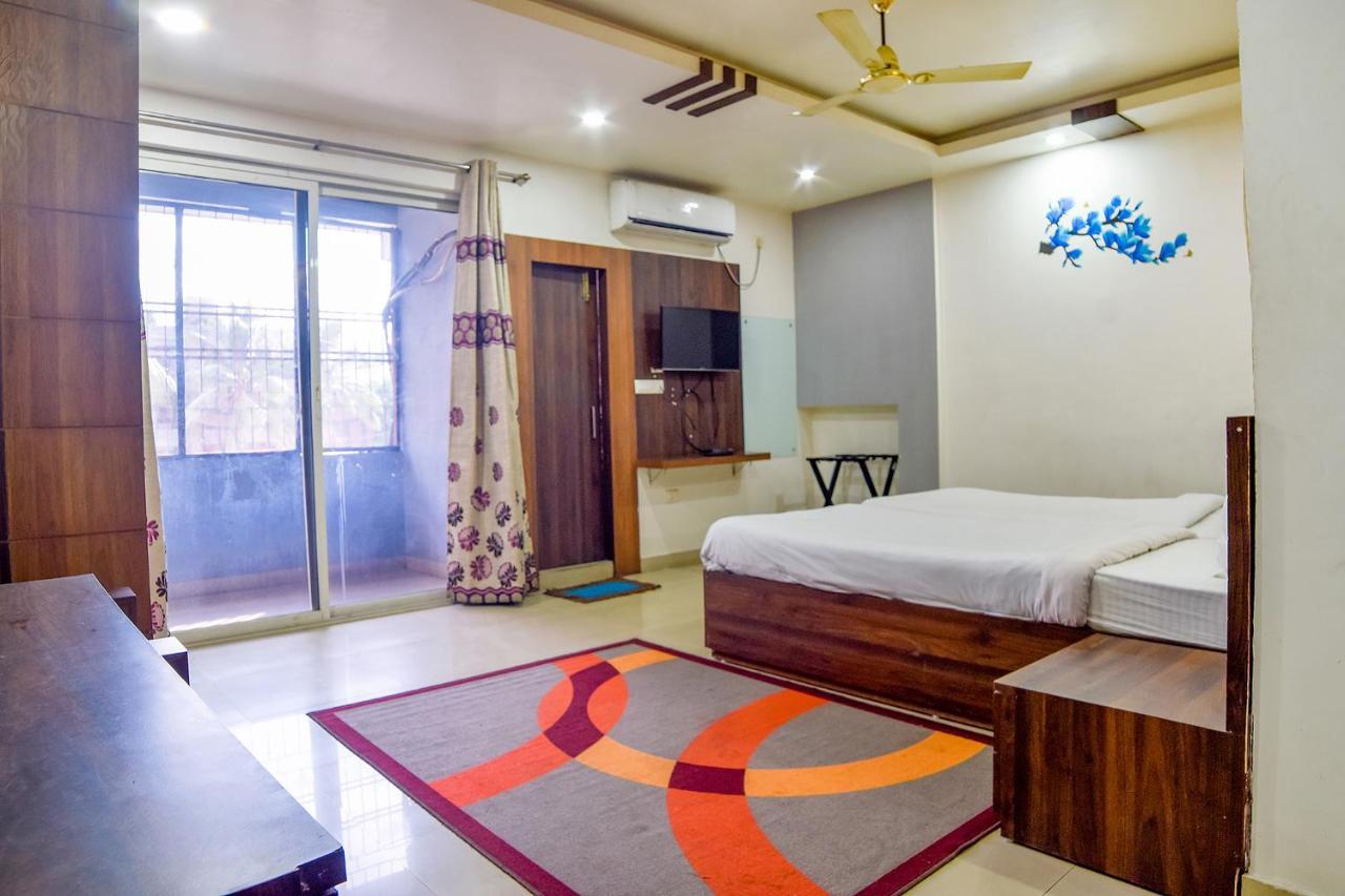 Fabhotel Ir Luxaria Guwahati Exterior foto